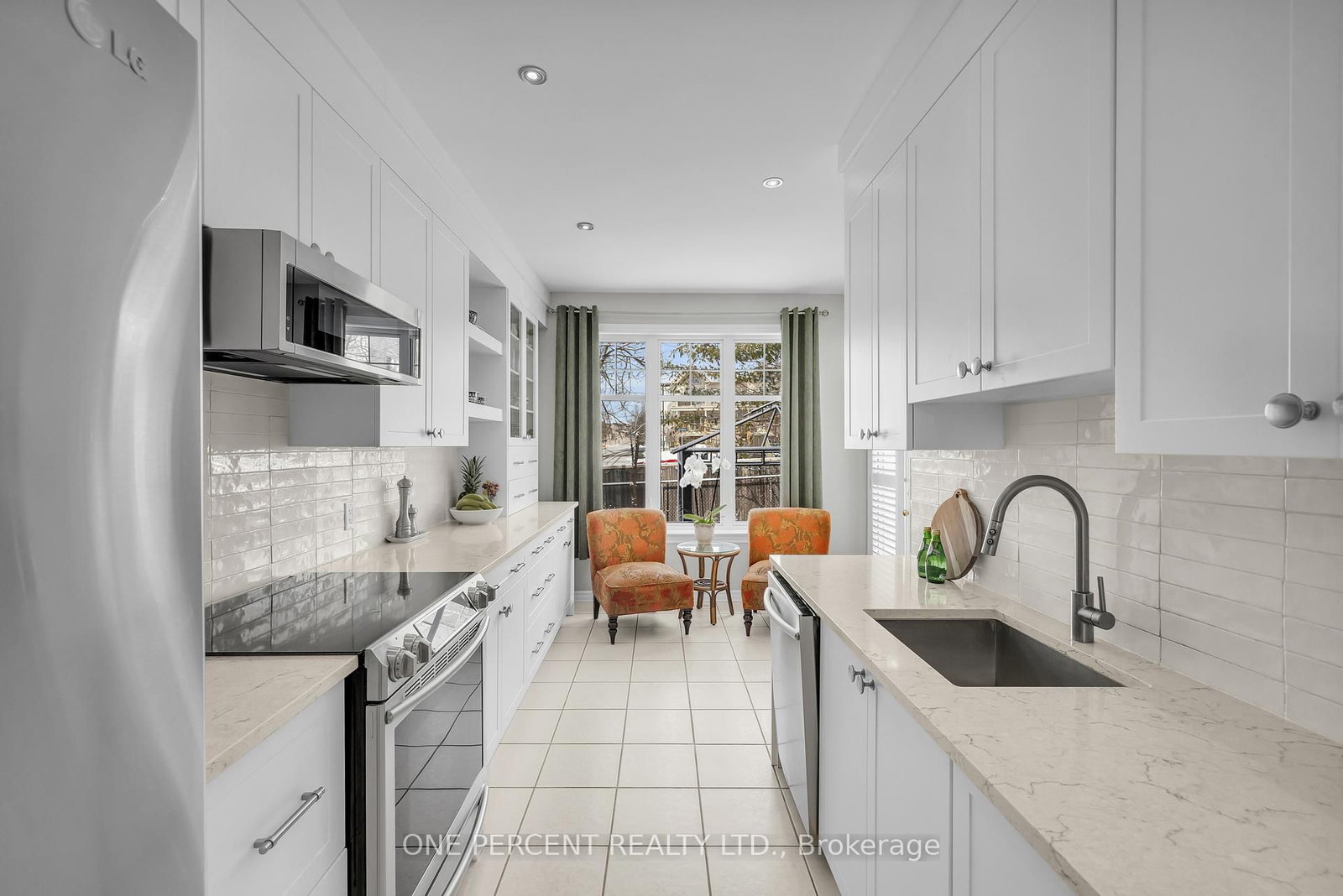 411 Cache Bay Crescent - Photo 13