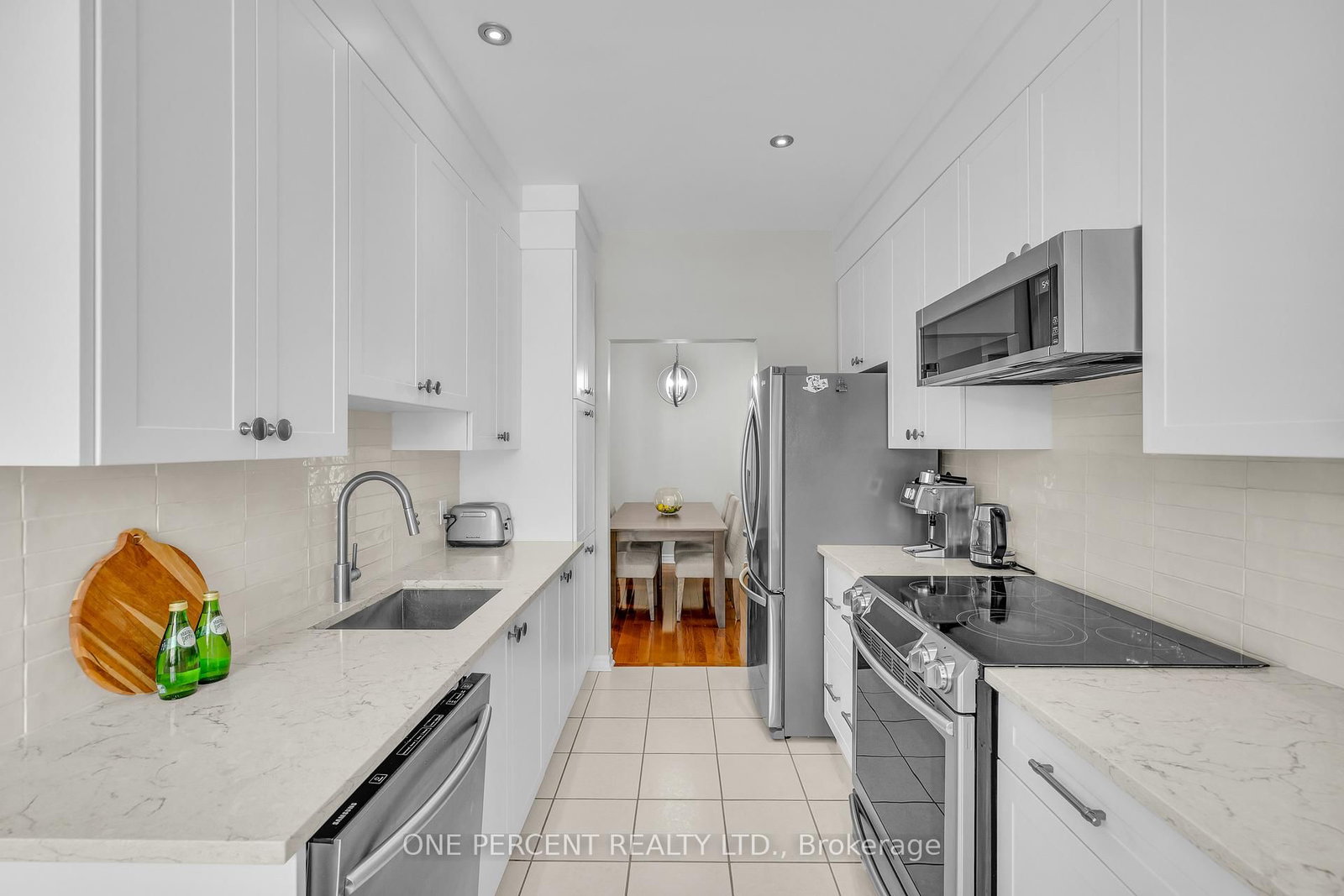 411 Cache Bay Crescent - Photo 16