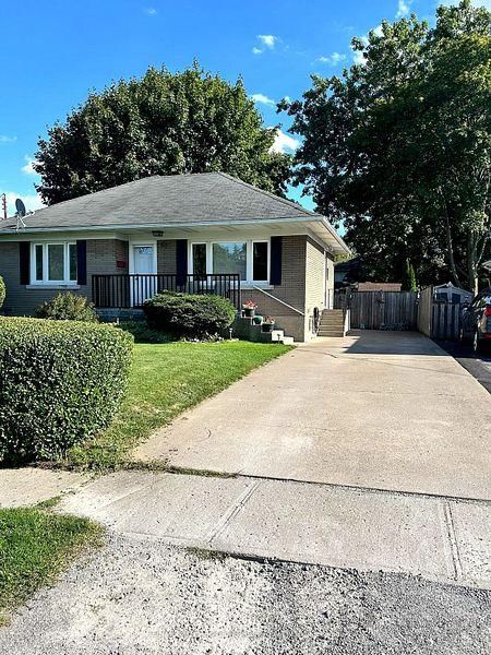 62 Dorothy St, St. Catharines, Ontario