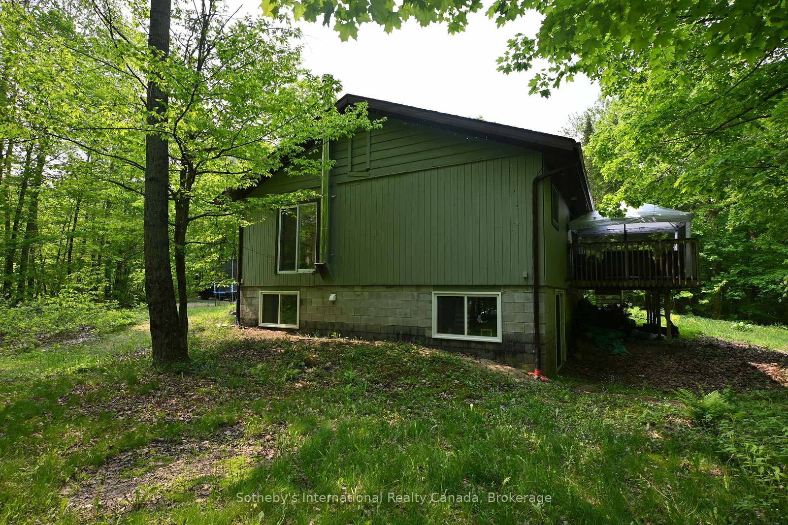 Listing Image 32