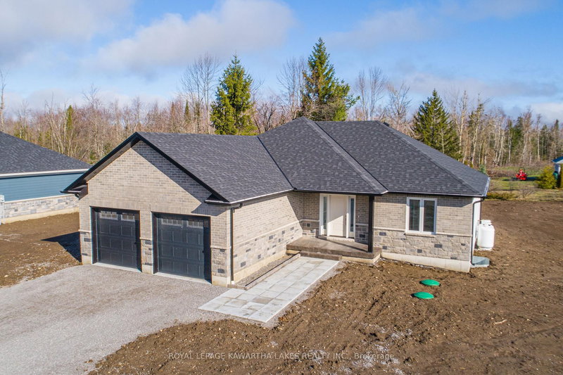 6 Patrick St, Kawartha Lakes, K0M 2B0 | Image 2