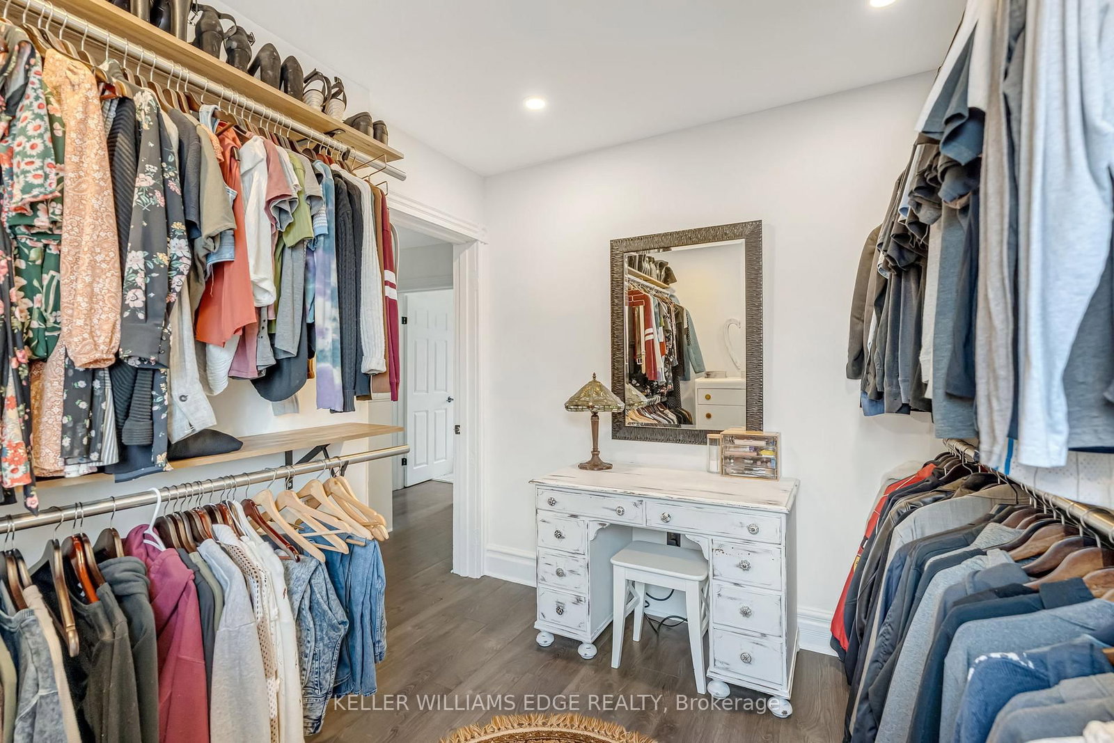 Townhouse for sale at 188 Bay Street, Hamilton, Ontario, L8R 2P7 - Central - MLS: X12908578