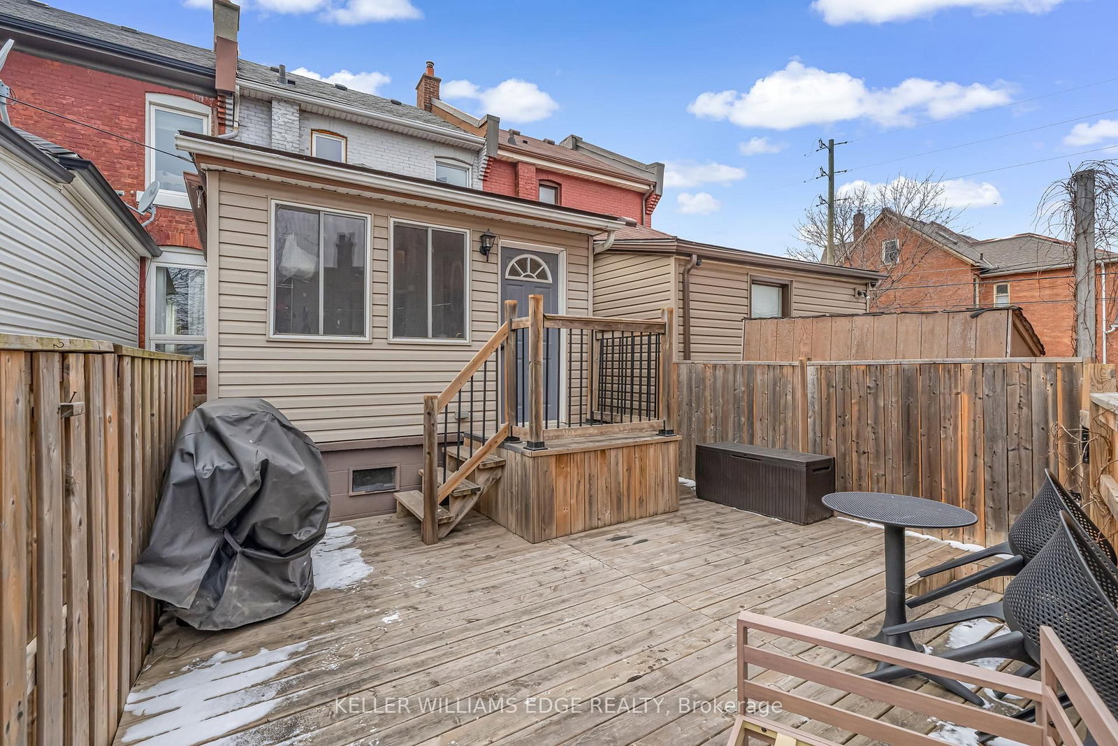 Townhouse for sale at 188 Bay Street, Hamilton, Ontario, L8R 2P7 - Central - MLS: X12908578