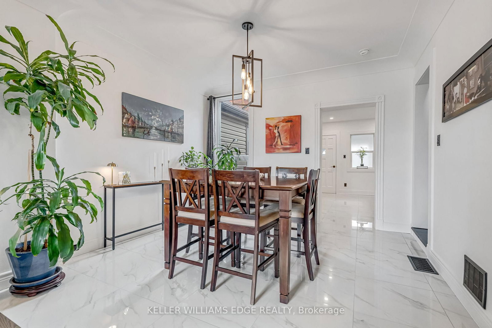 Townhouse for sale at 188 Bay Street, Hamilton, Ontario, L8R 2P7 - Central - MLS: X12908578