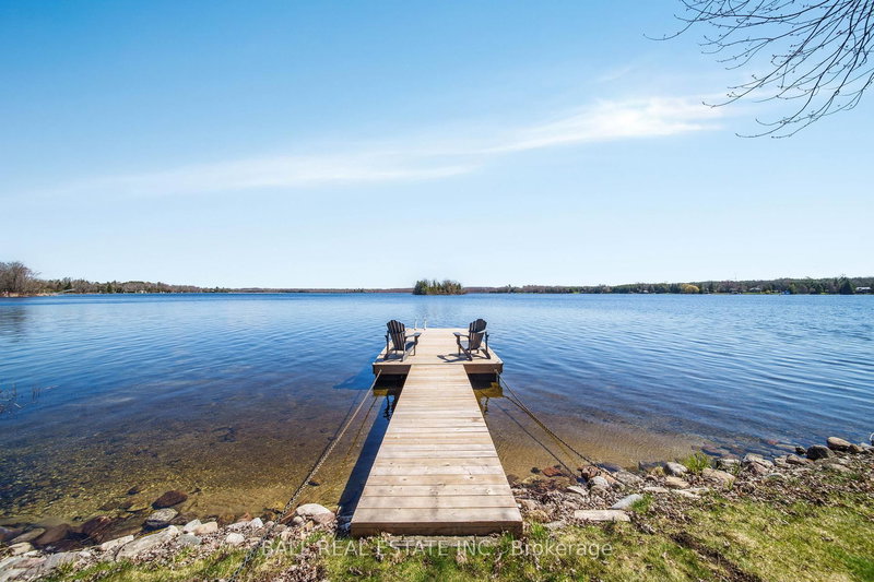 1749 Young's Point Rd, Selwyn, K0L 2H0 | Image 2