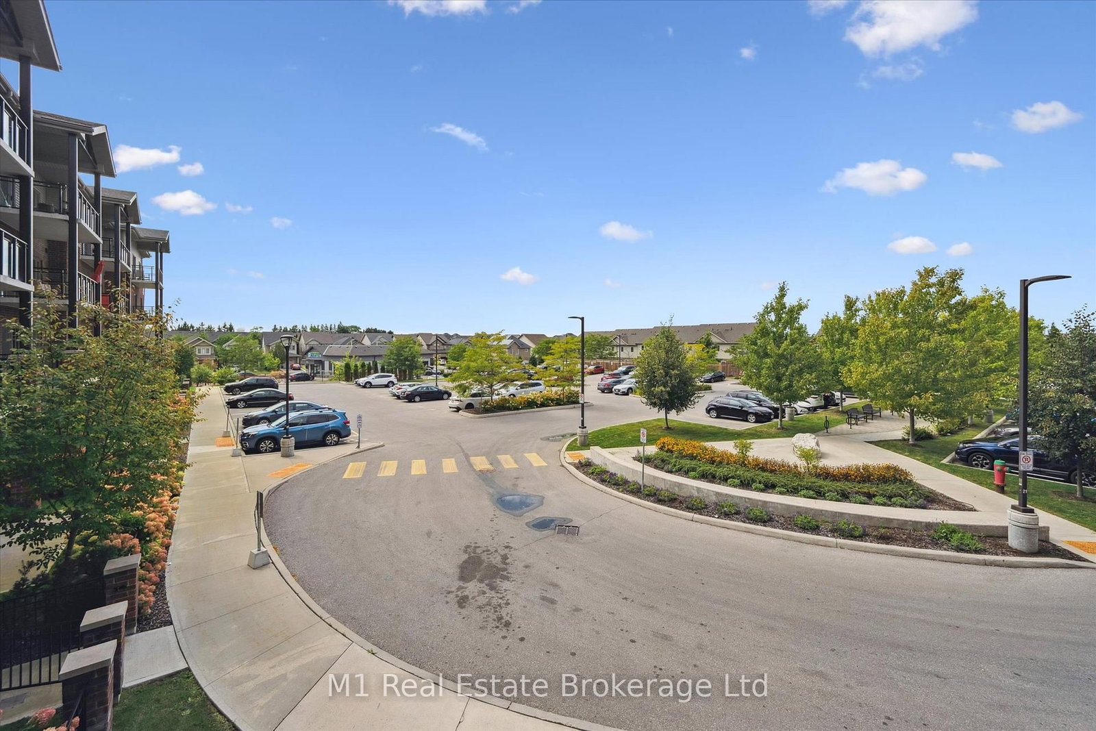 35 Kingsbury Square, Unit 215 - Photo 33