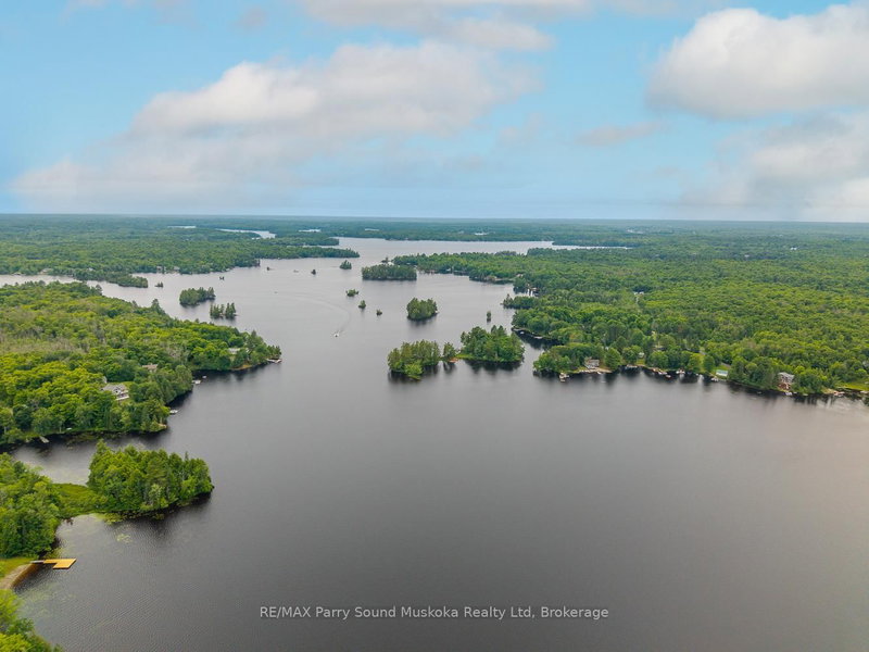 25 Cole Point Tr, McKellar, P2A 0B4 | Image 2