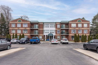102 - 6704 Thorold Stone Road