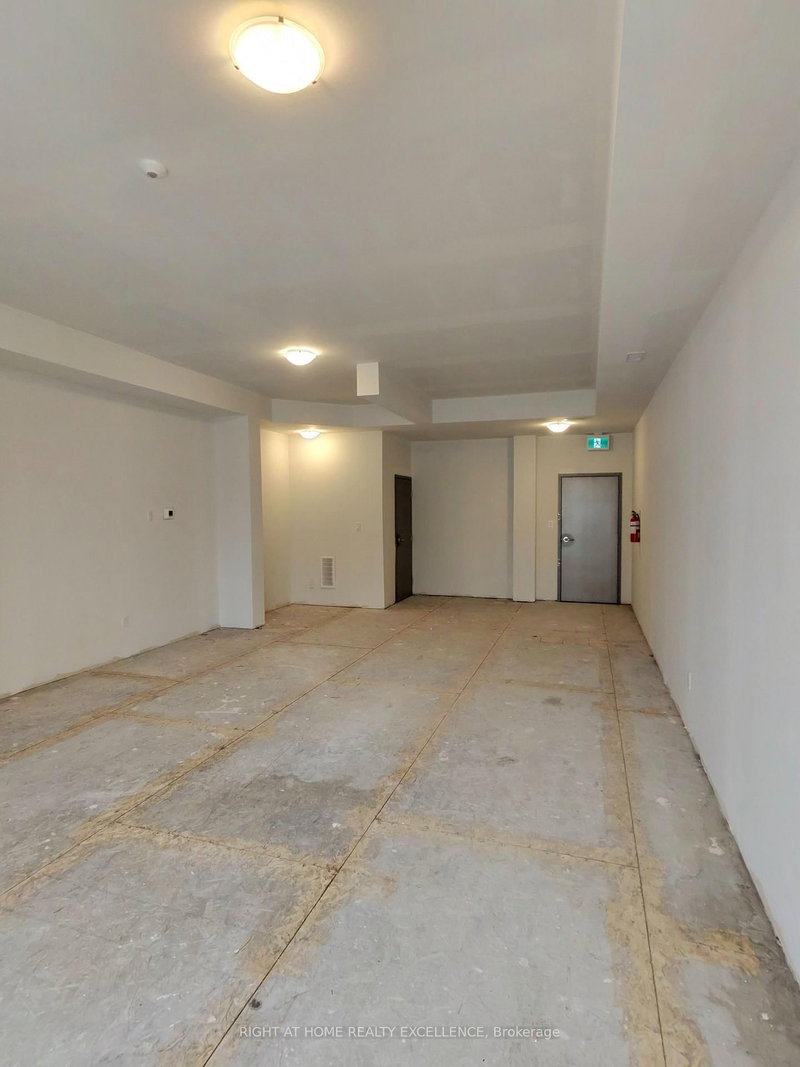 110 - 124 Seabrook Dr, Kitchener, N2R 0R7 | Image 3