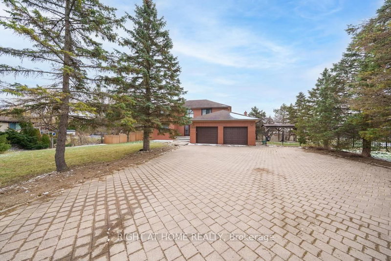 1055 Golf Club Rd, Hamilton, L0R 1P0 | Image 2