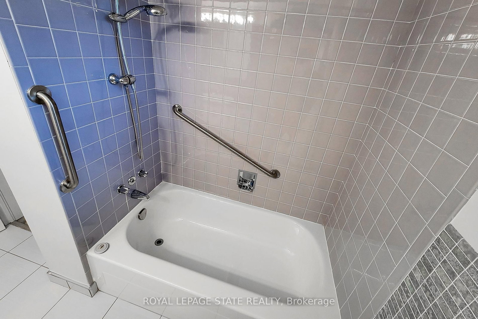 3327 Wiltshire Boulevard - Photo 32