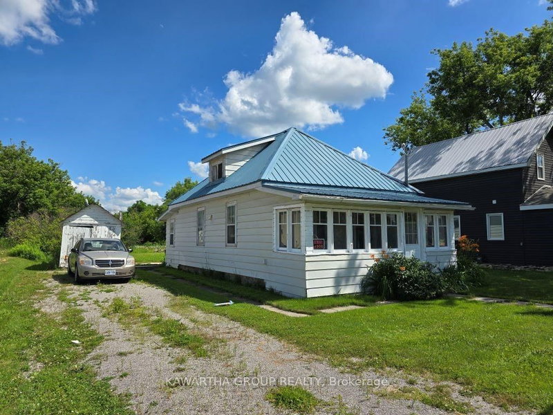 129 Lindsay St, Kawartha Lakes, K0M 1N0 | Image 3