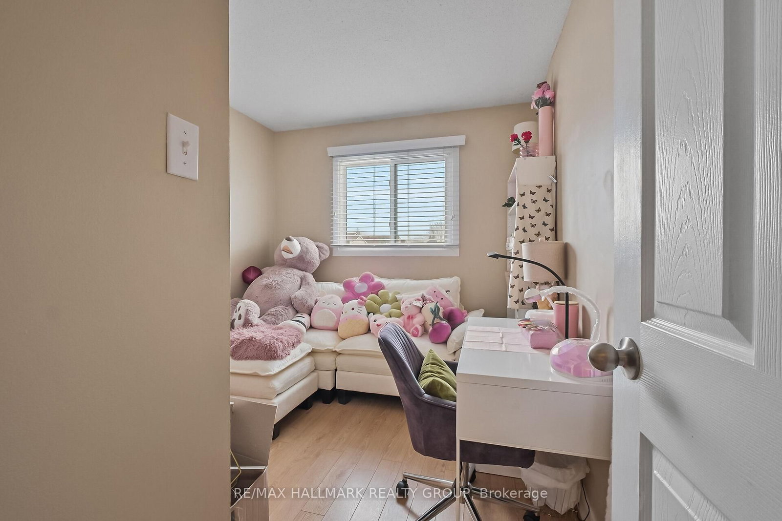 119 Teal Crescent - Photo 33