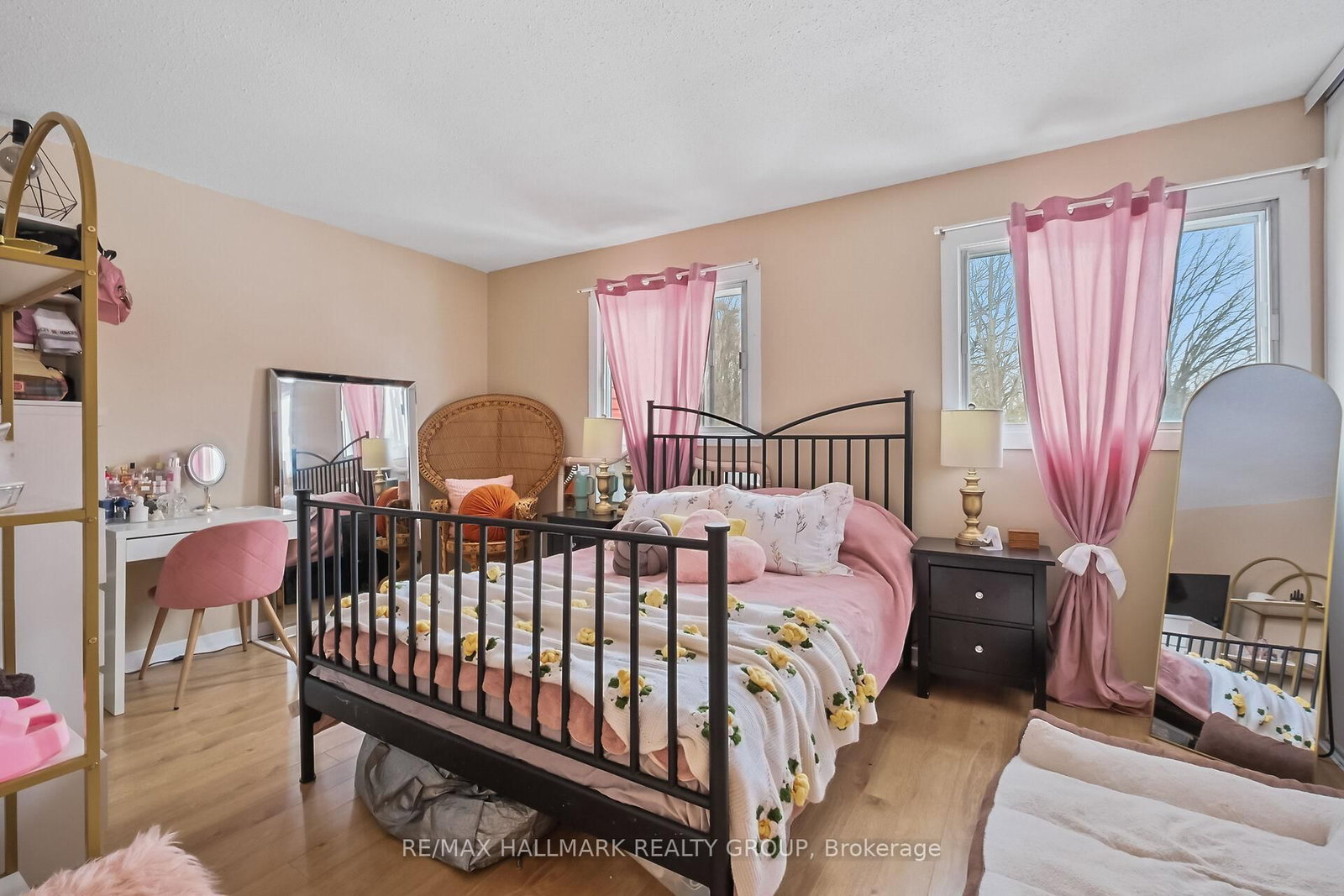 119 Teal Crescent - Photo 39