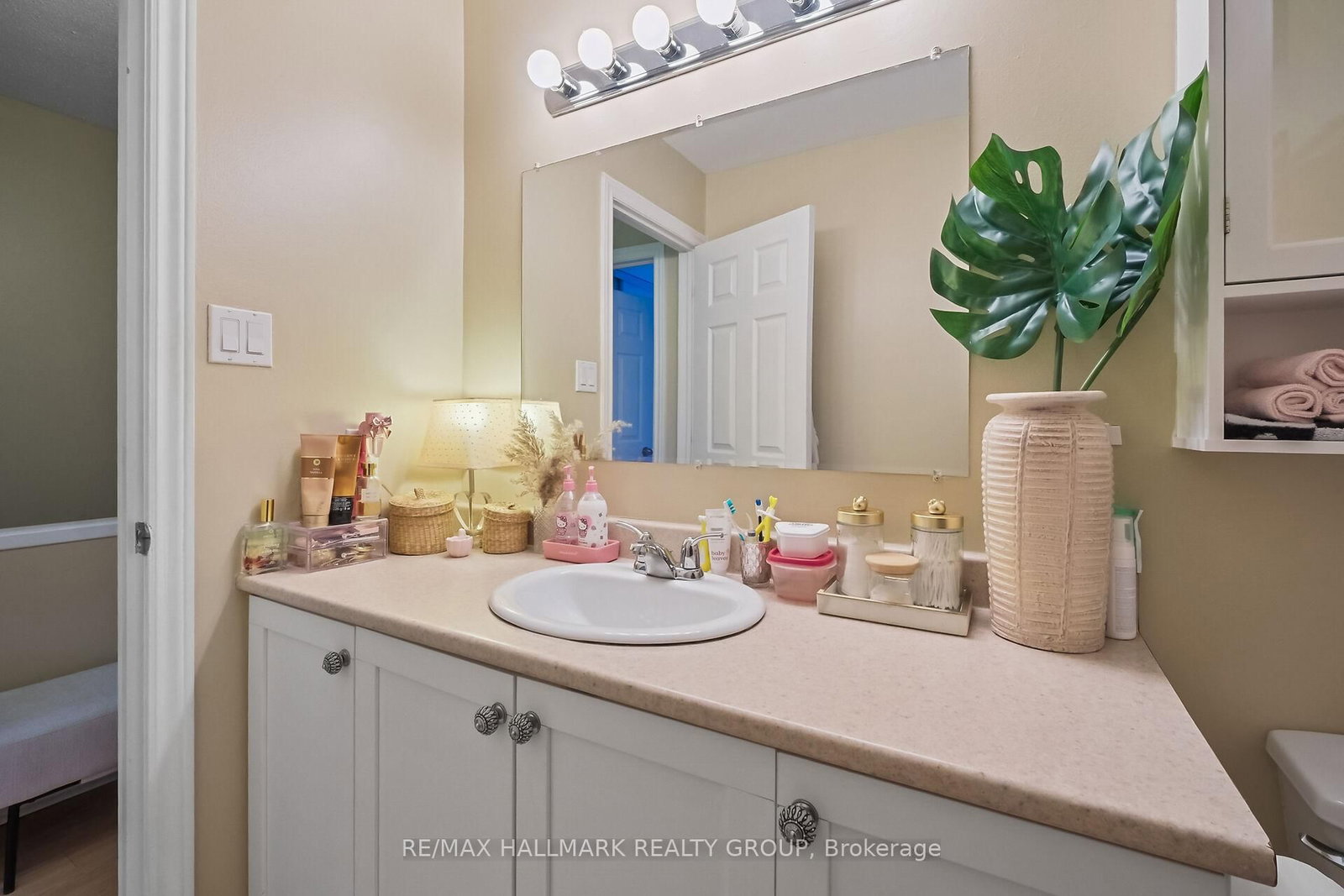 119 Teal Crescent - Photo 40