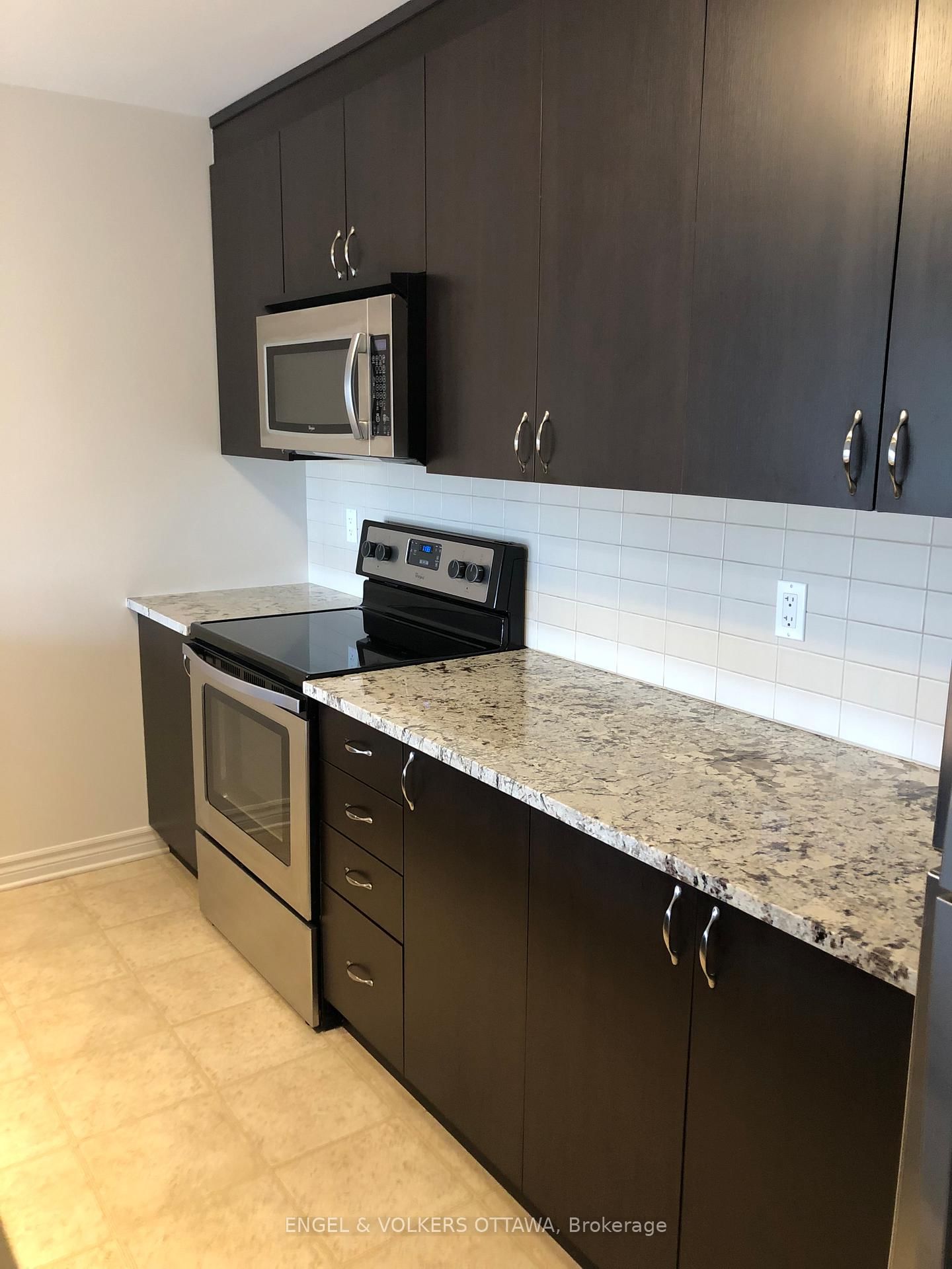 139 Harthill Way, Unit C - Photo 4