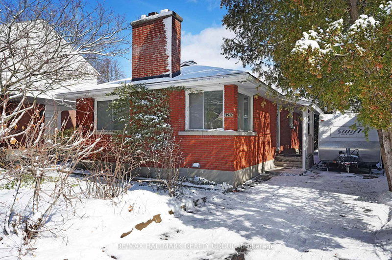 home for sale on 1289 Evans Boulevard