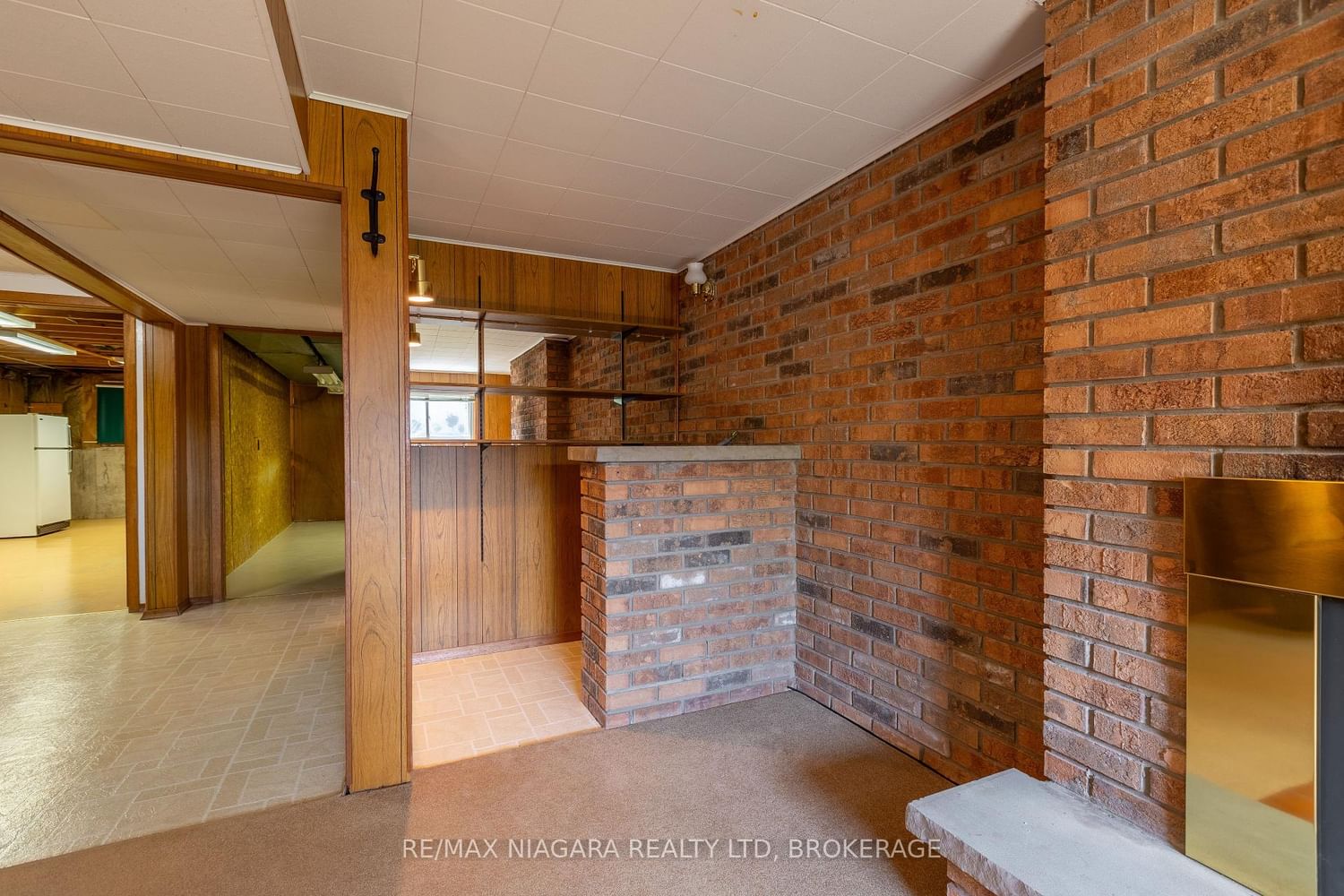 Detached House for sale at 82 Westwood Crescent, Welland, Ontario, L3C 4R3 - Prince Charles - MLS: X12909580