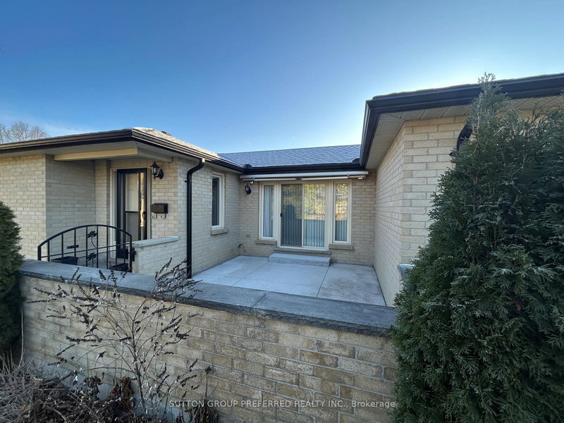 12 - 163 Pine Valley Dr, London South, N6J 4R1 | Image 2