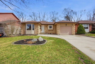 19 Lynngate Grove
