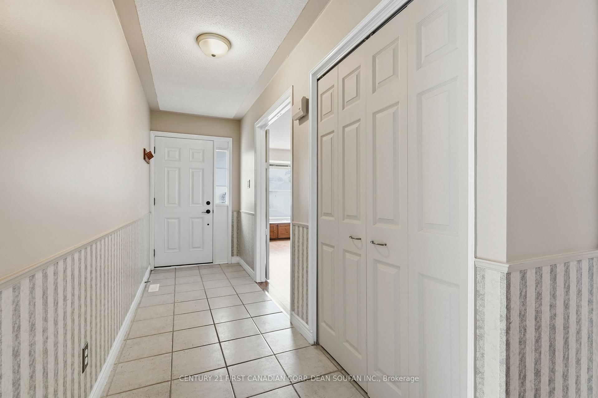 19 Lynngate Grove