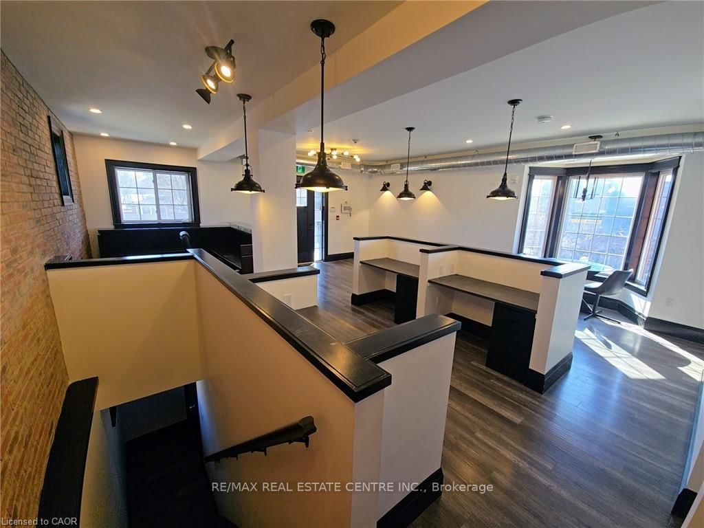 226 Samuelson Street - Photo 10