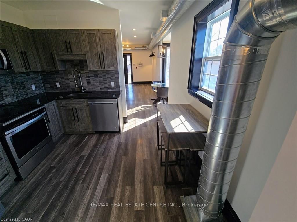 226 Samuelson Street - Photo 19