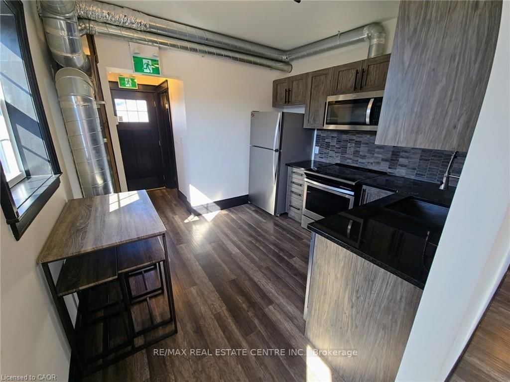 226 Samuelson Street - Photo 20