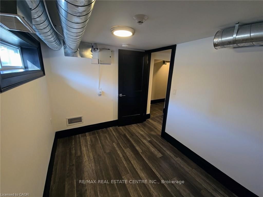 226 Samuelson Street - Photo 31