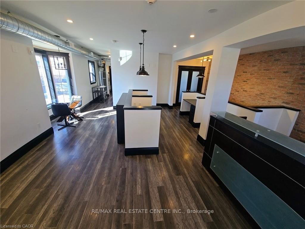 226 Samuelson Street - Photo 5