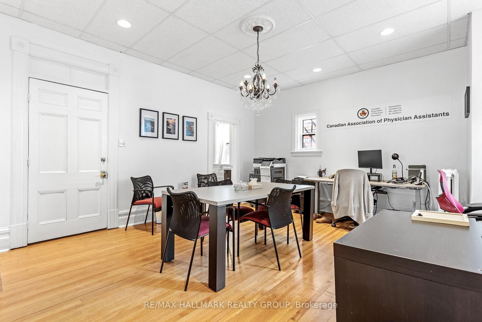 436 MacLaren Street - Photo 4