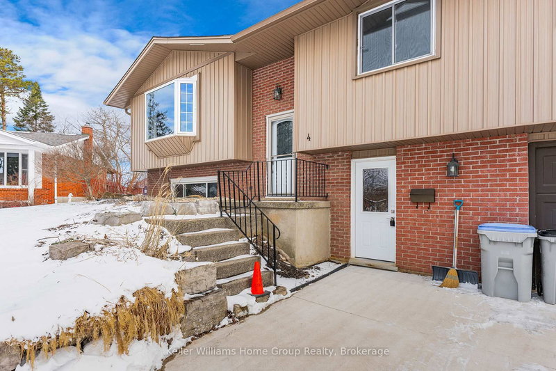 4 Torrance Cres, Perth East, N0K 1M0 | Image 3