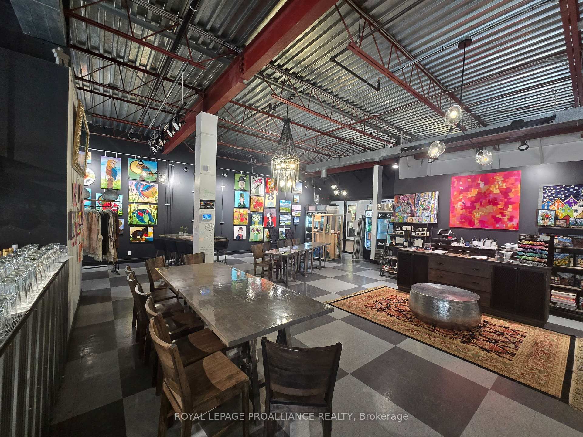 22 Front Street, Unit 114