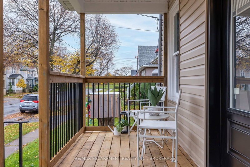 50 Fifth St, Welland, L3B 4Z5 | Image 3