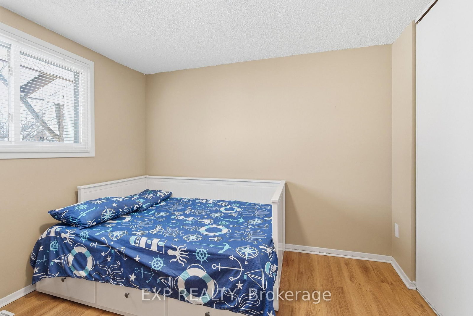 3322 ADDISON Avenue, Unit 10 - Photo 15