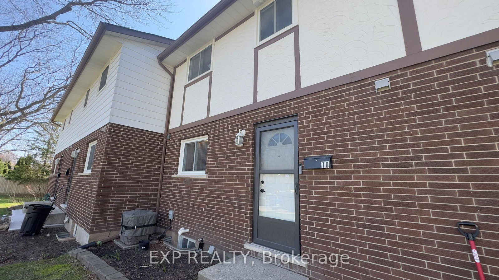 3322 ADDISON Avenue, Unit 10 - Photo 2