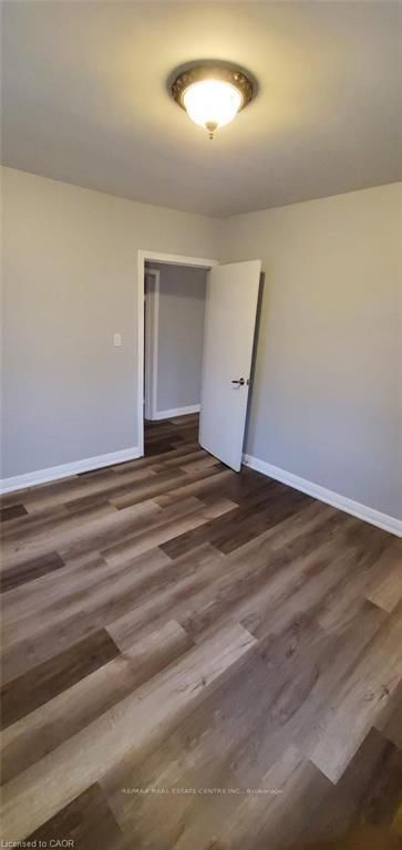 89 Elgin Street N - Photo 11