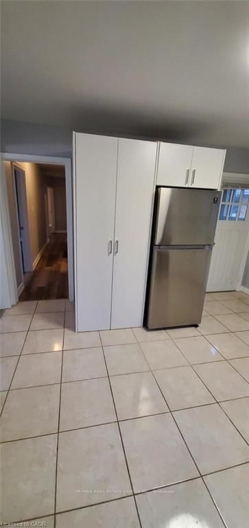 89 Elgin Street N - Photo 39