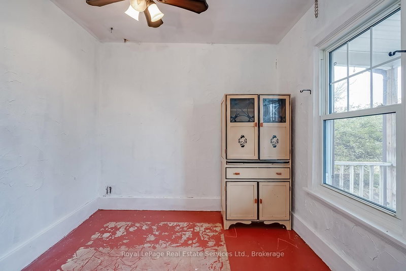 166 East 6th St, Hamilton, L9A 3C3 | Image 3