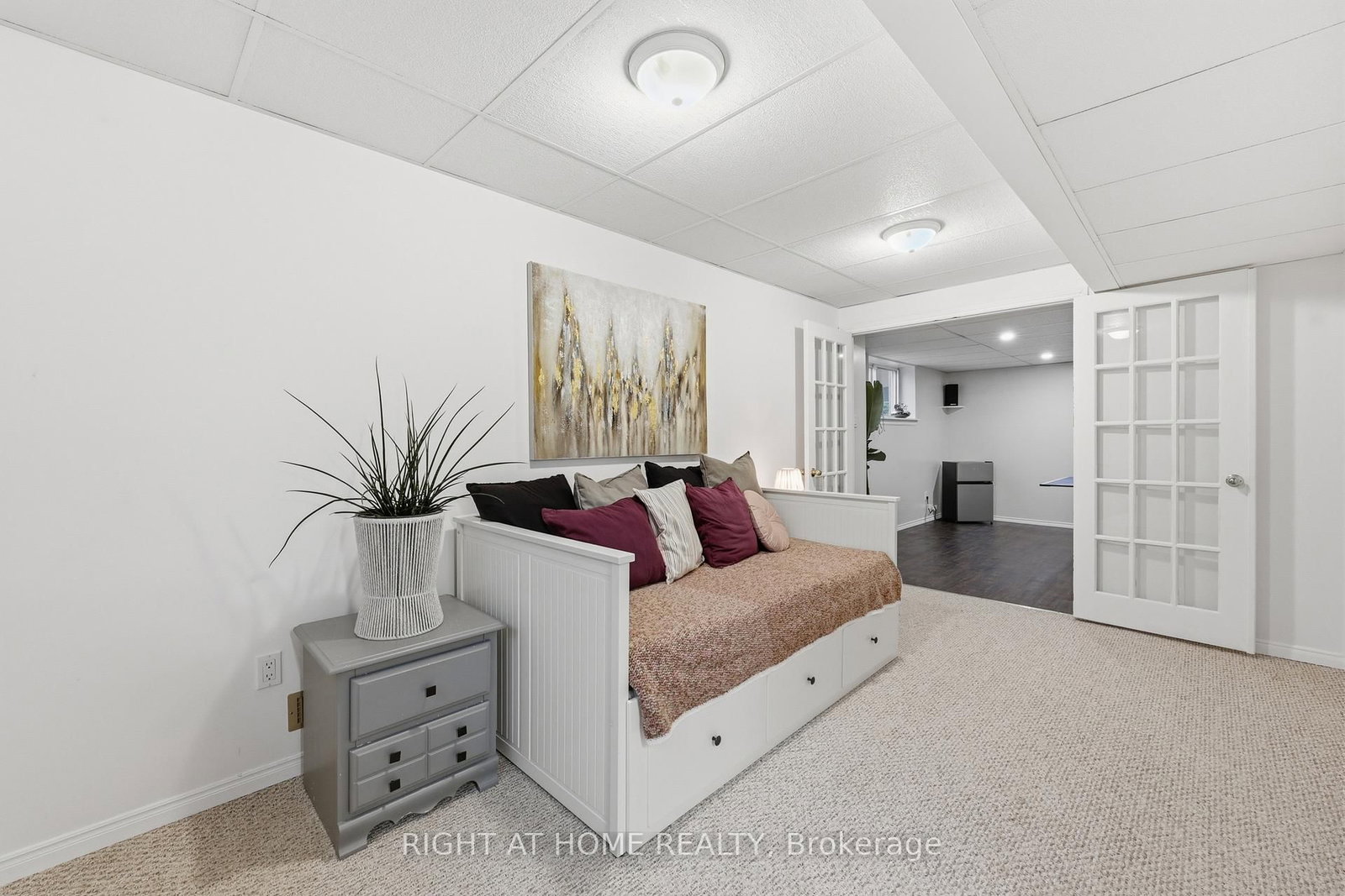 Detached House for sale at 50 Boulding Avenue, Hamilton, Ontario, L0R 2H3 - Waterdown - MLS: X12910464