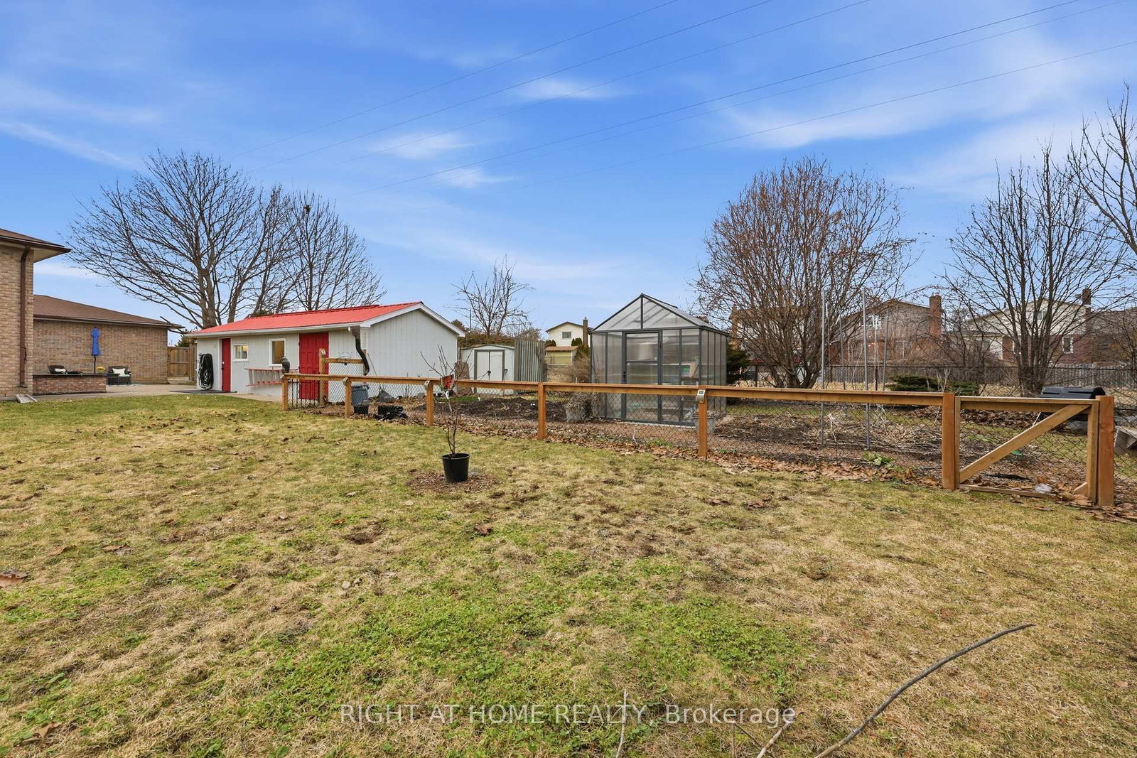 Detached House for sale at 50 Boulding Avenue, Hamilton, Ontario, L0R 2H3 - Waterdown - MLS: X12910464