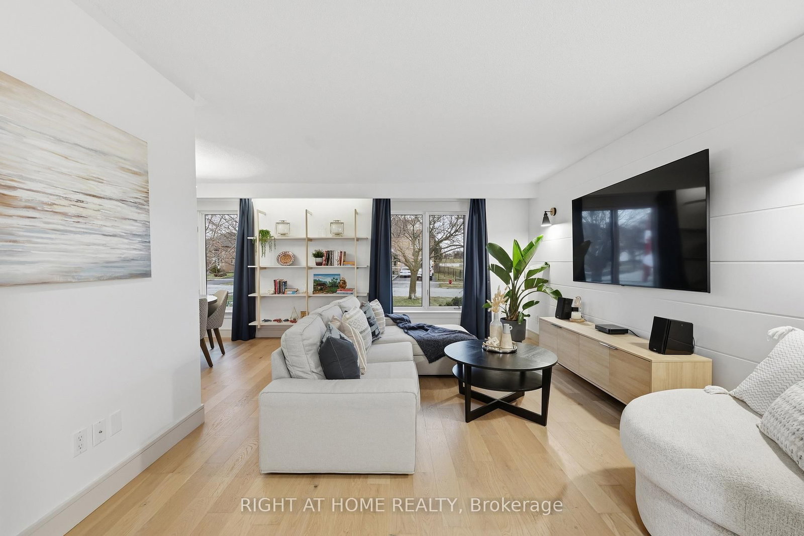 Detached House for sale at 50 Boulding Avenue, Hamilton, Ontario, L0R 2H3 - Waterdown - MLS: X12910464