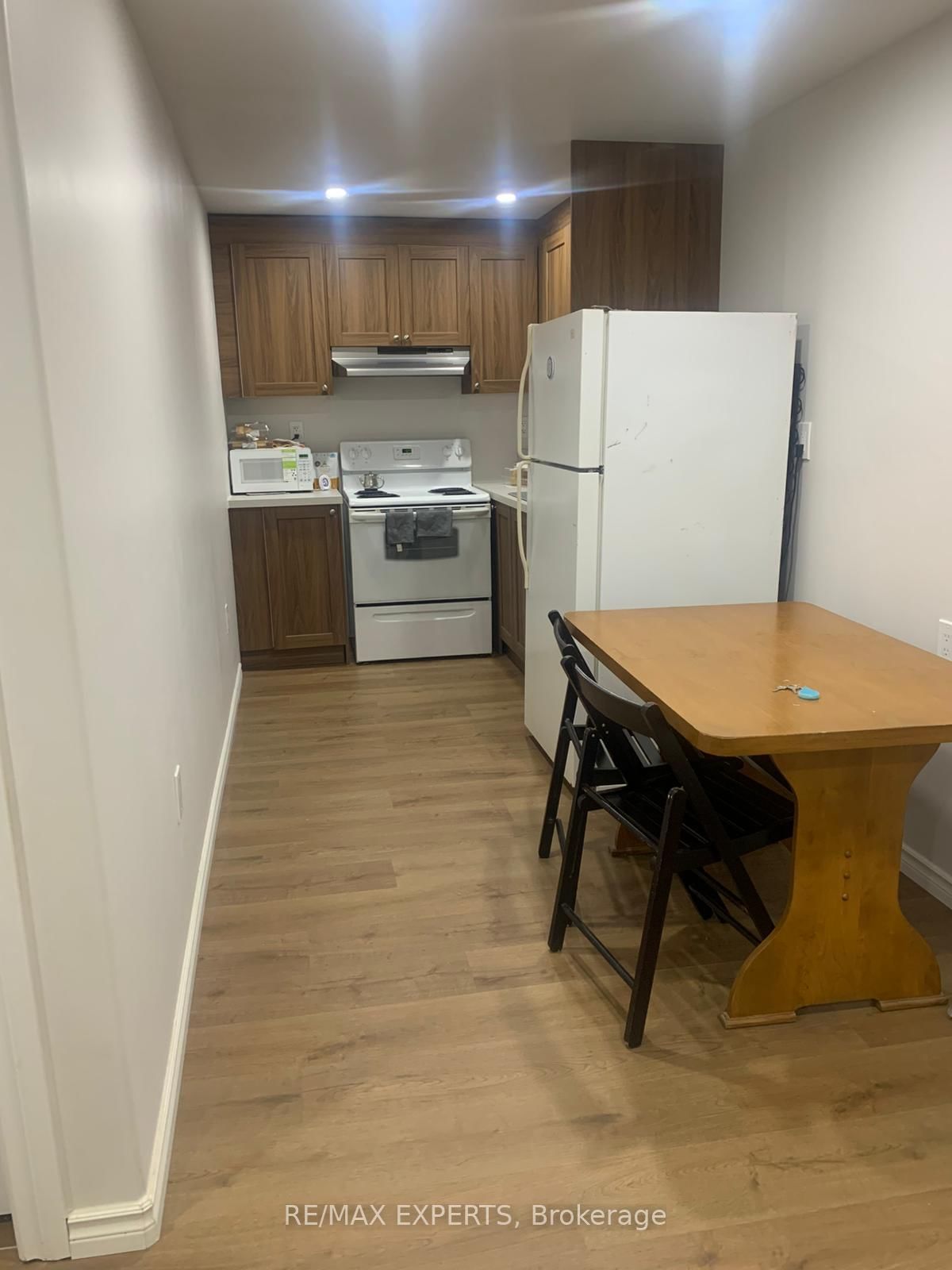 2421 Seven Oaks Ridge, Unit Bsmt - Photo 3