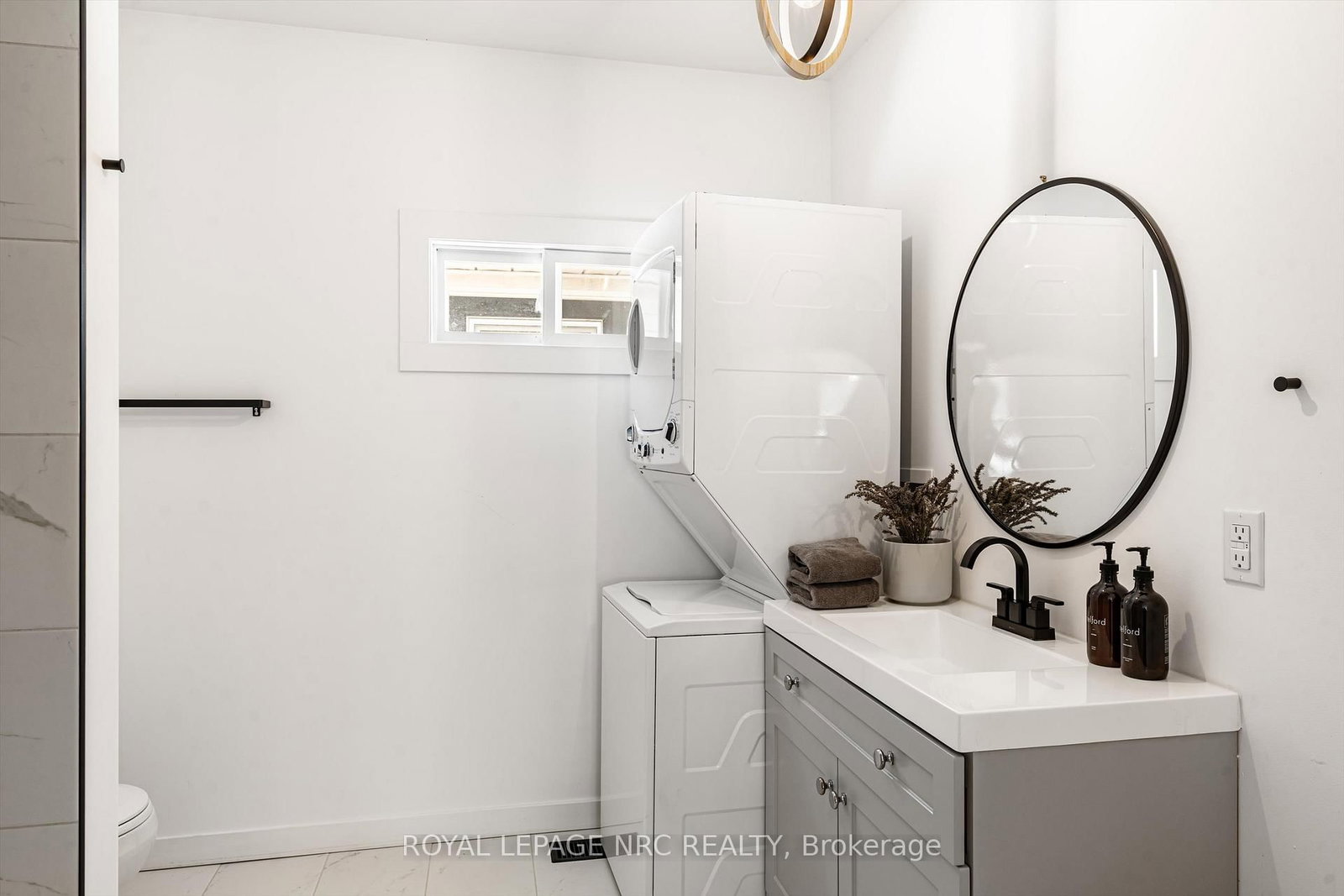 37 Lock Street - Photo 24