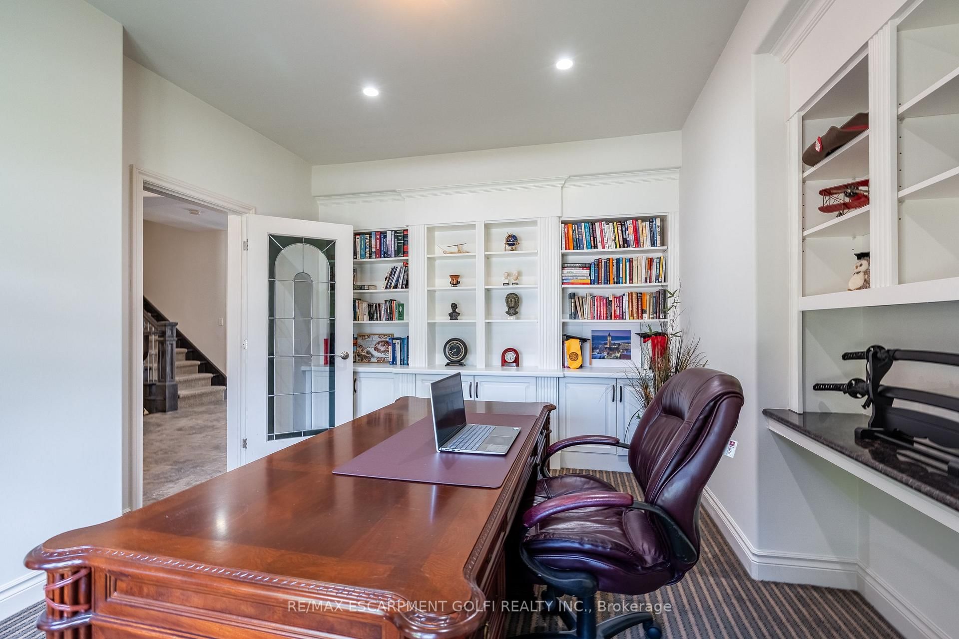 3542 MATTHEWS Drive