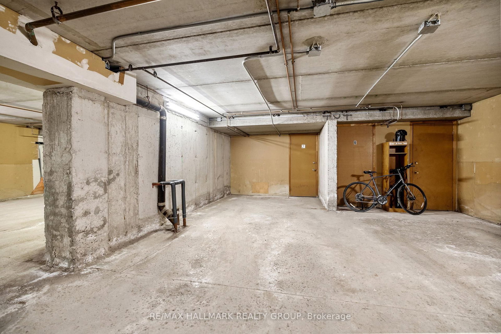 19 Montcalm Street • #2 • Ottawa, ON photo 27