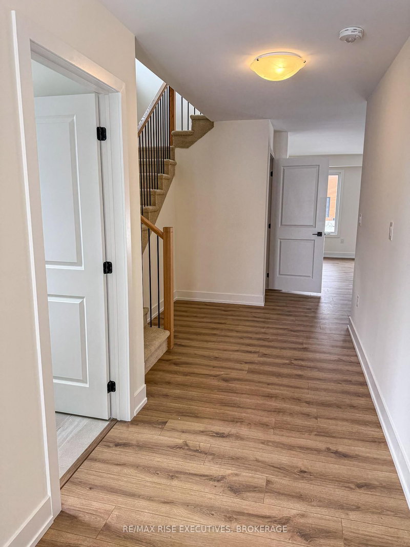 64 Dusenbury Dr, Bissett Creek, K0H 2H0 | Image 2