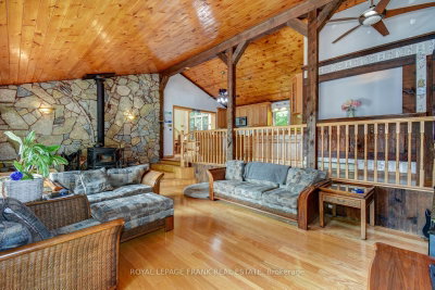 1013 Merrick Drive • Bracebridge, ON photo 9