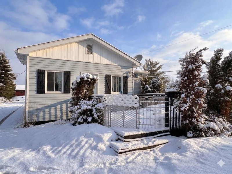 2082 Sandy Hill Rd, Champlain, K0B 1K0 | Image 3