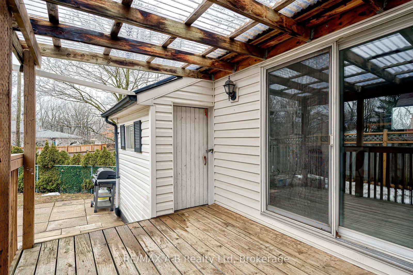 Listing Image 7